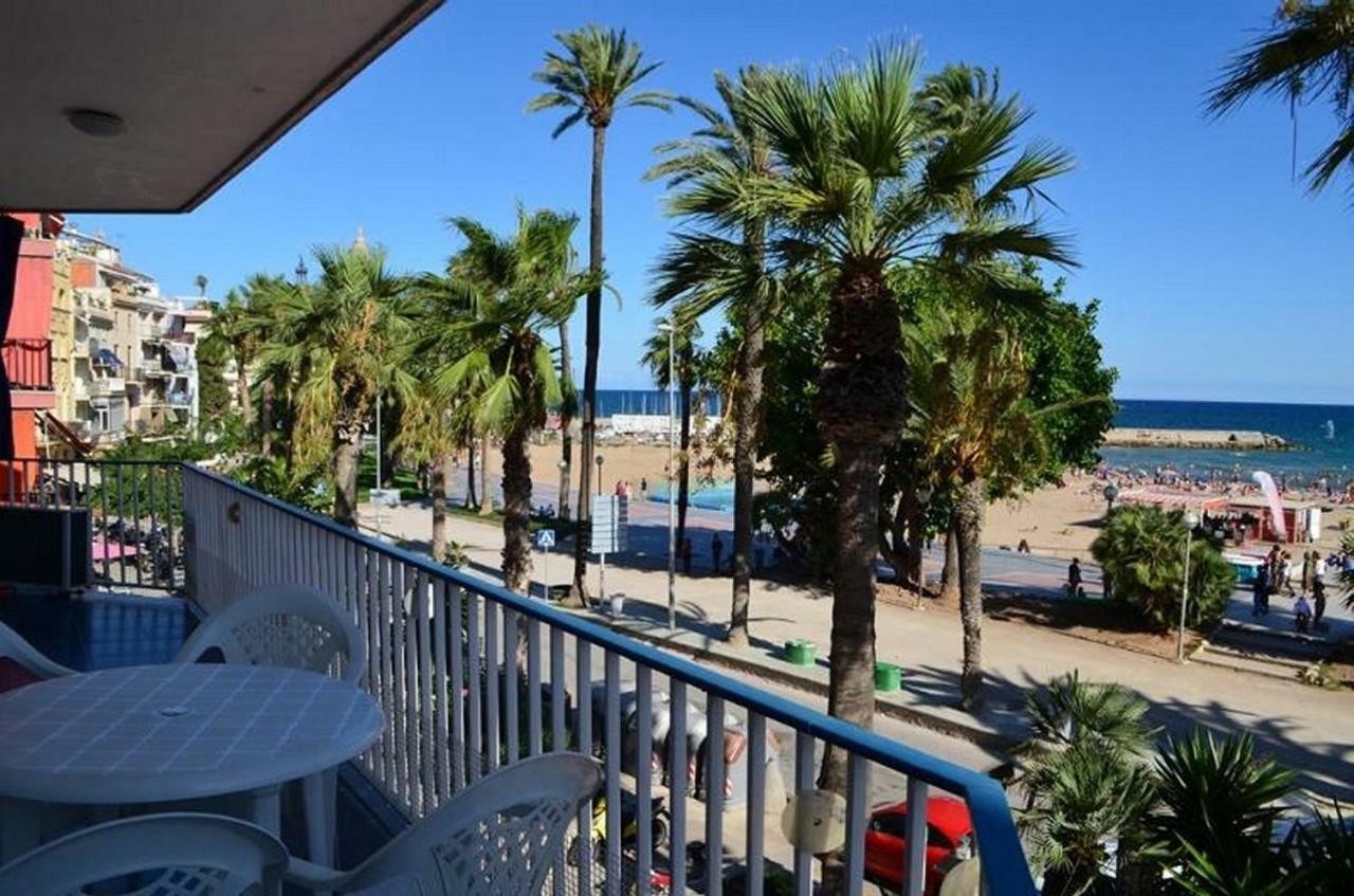 Apartamento Seafront Sitges Exterior foto